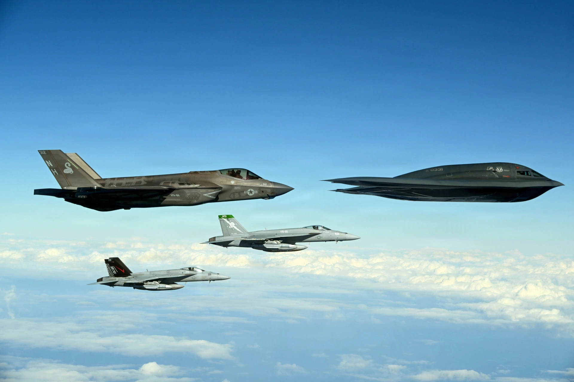 N-KA776-9464_B-2 Spirit U.S. Navy F-35C Lightning II FA-18E Super Hornets